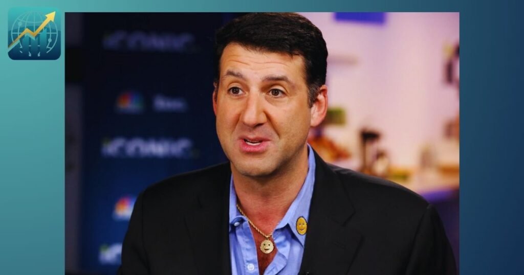 Aaron Krause Early Life & Background